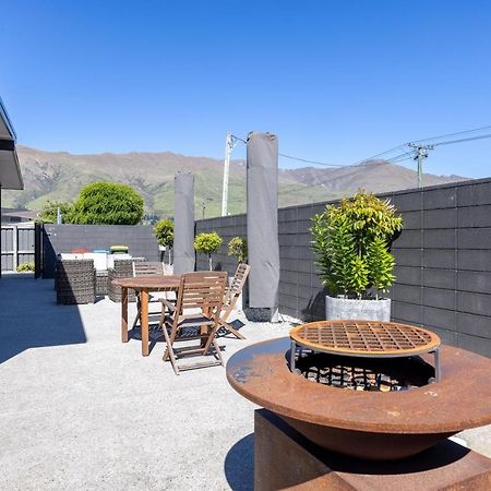 Prime Location On Warren St - 3 Bedroom Town House Wanaka Exteriér fotografie