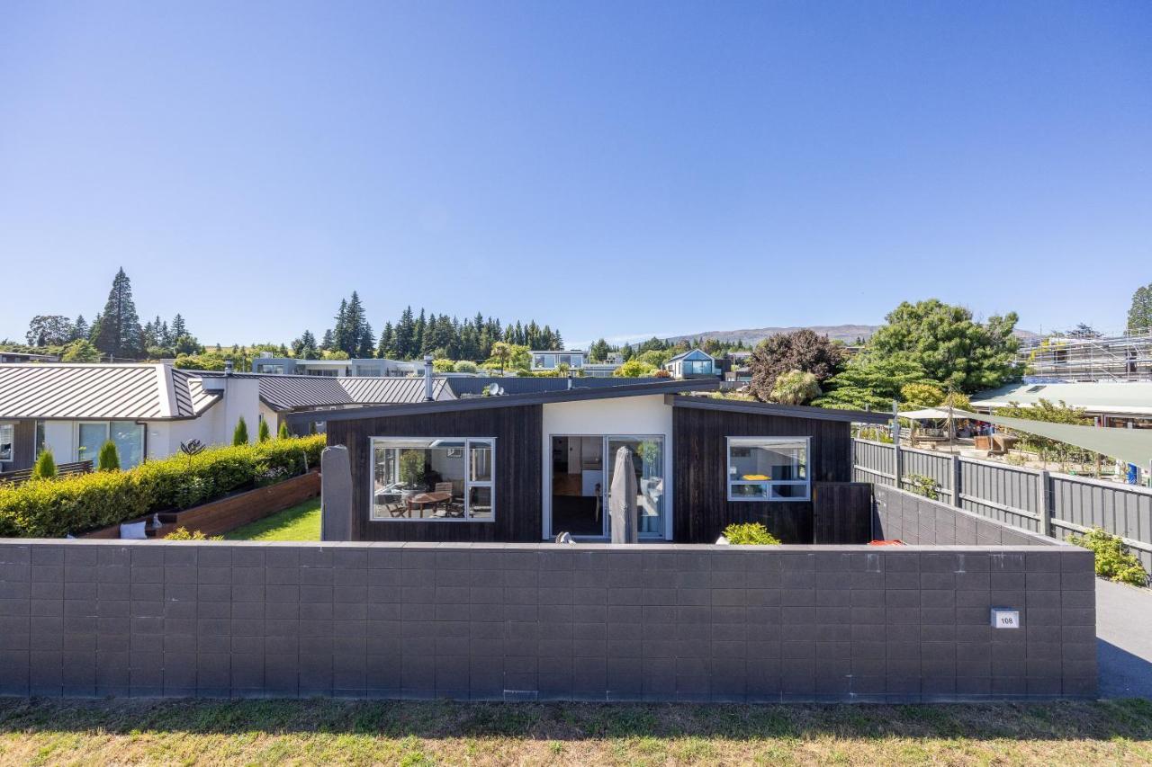 Prime Location On Warren St - 3 Bedroom Town House Wanaka Exteriér fotografie