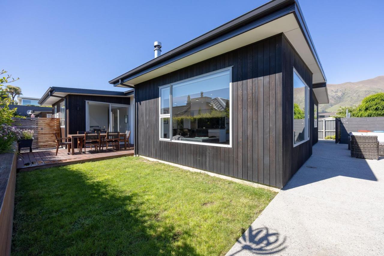 Prime Location On Warren St - 3 Bedroom Town House Wanaka Exteriér fotografie
