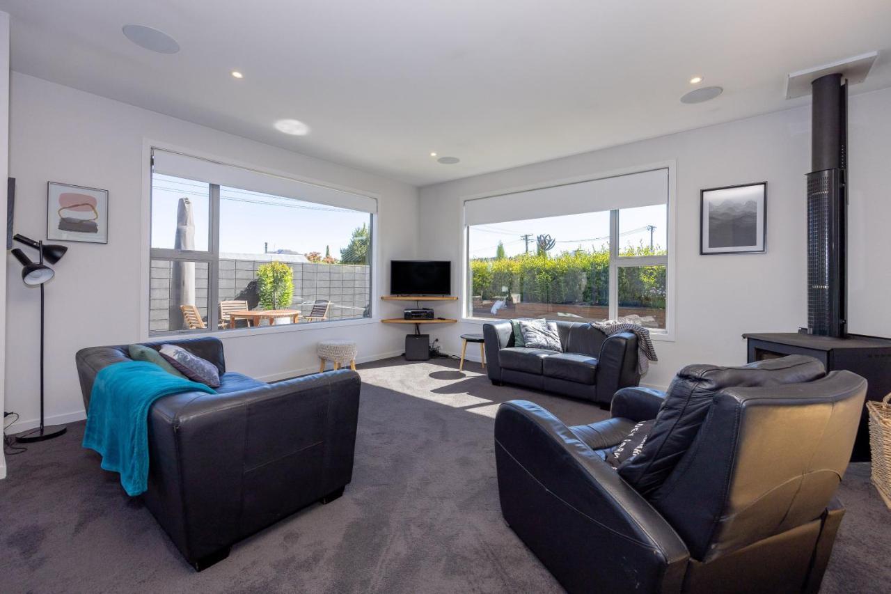 Prime Location On Warren St - 3 Bedroom Town House Wanaka Exteriér fotografie
